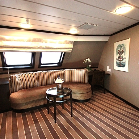 Expedition Suite